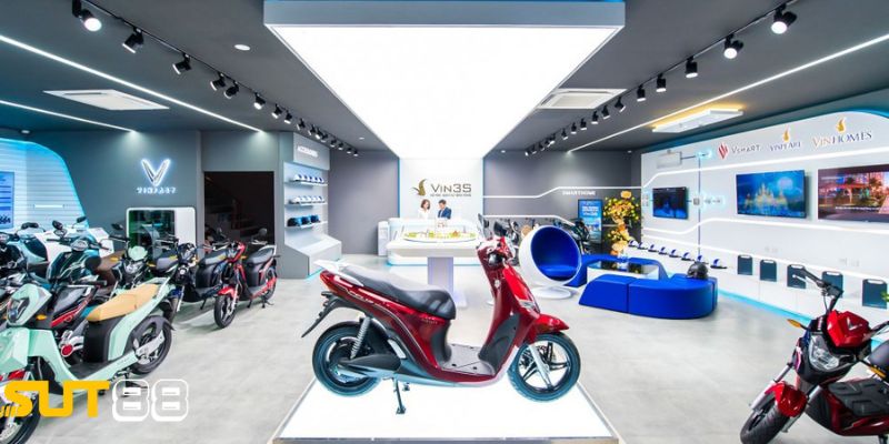 CEO Zayne Phạm Sut88 tài trợ xe Evo Neo cho sinh viên Data Science - Pgwin